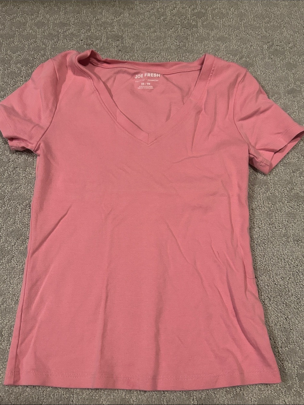 3/$40⚡️Joe Fresh Pink V-Neck Women's Tee